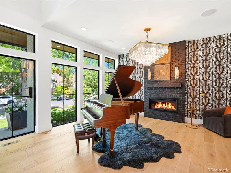 2380 Cook St, Denver, CO 80210