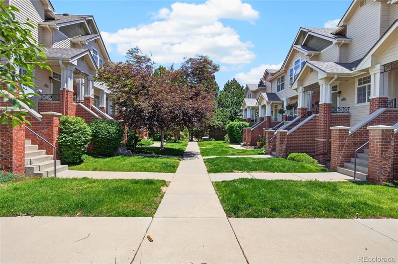9879 Florida Pl, Aurora, CO 80247