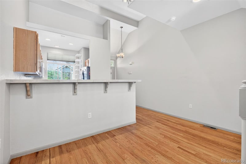 9879 Florida Pl, Aurora, CO 80247