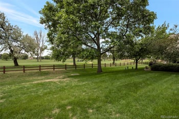 849 Windflower Dr, Longmont, CO 80504