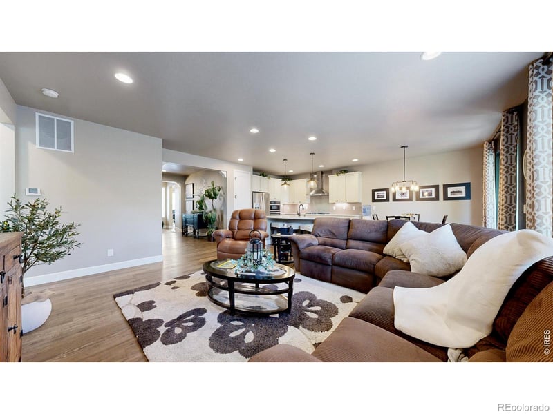 2841 Tallgrass Ln, Berthoud, CO 80513