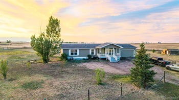 58117 E 42nd Dr, Strasburg, CO 80136