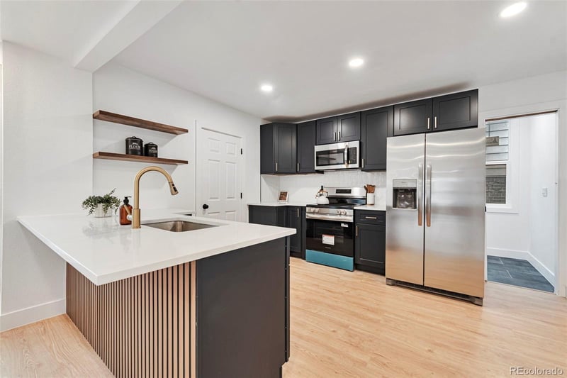 4595 Fox St, Englewood, CO 80110