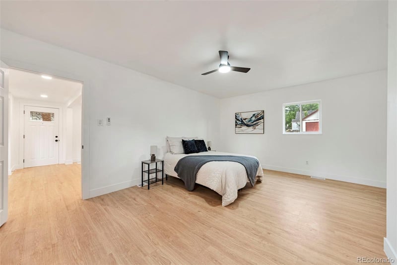4595 Fox St, Englewood, CO 80110