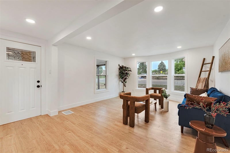 4595 Fox St, Englewood, CO 80110