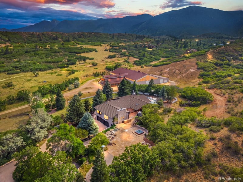 3572 White Bear Point, Colorado Springs, CO 80921