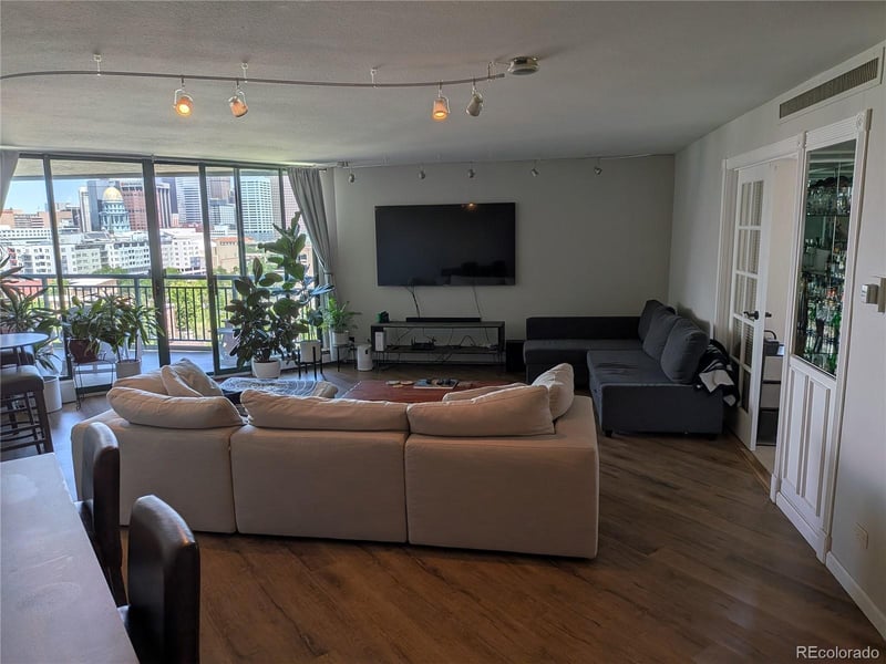 550 12th Ave #1008, Denver, CO 80203
