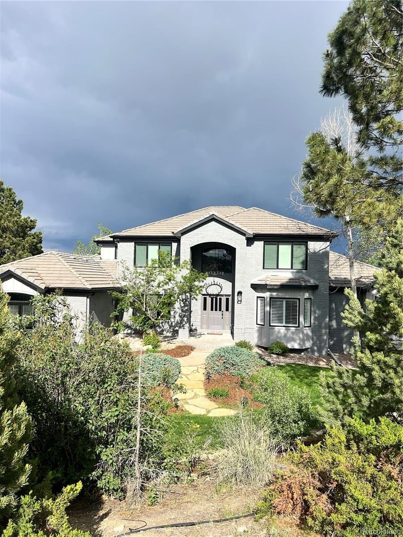 7499 Genoa Cir, Centennial, CO 80016