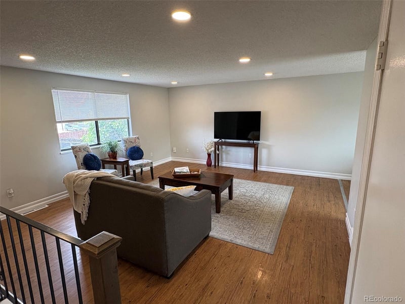 1005 Harmon Pl, Longmont, CO 80501