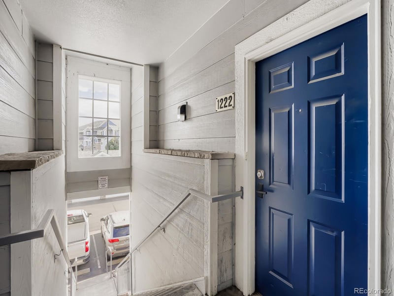 5255 Memphis St #1222, Denver, CO 80239