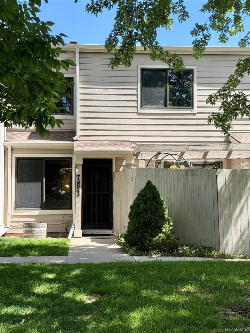 7853 87th Dr, Arvada, CO 80005
