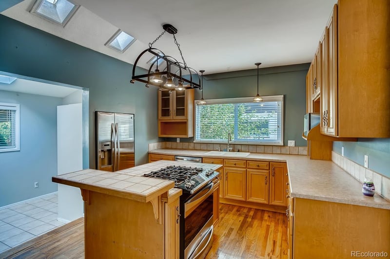 3921 Acoma St, Englewood, CO 80110
