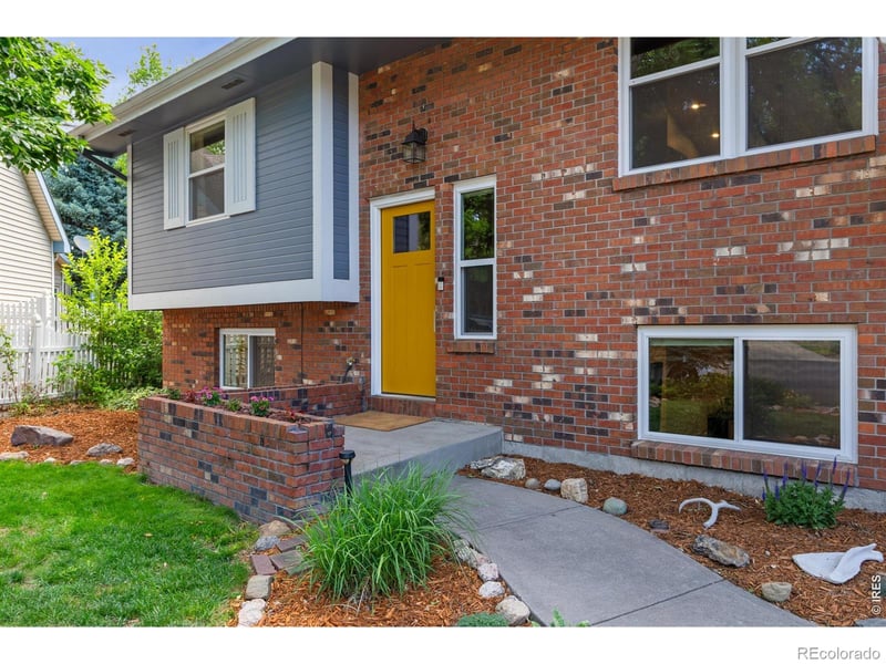 2206 Kiowa Ct, Fort Collins, CO 80525