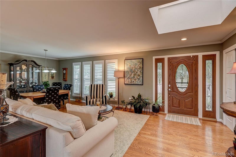 5394 Cimarron Rd, Littleton, CO 80123