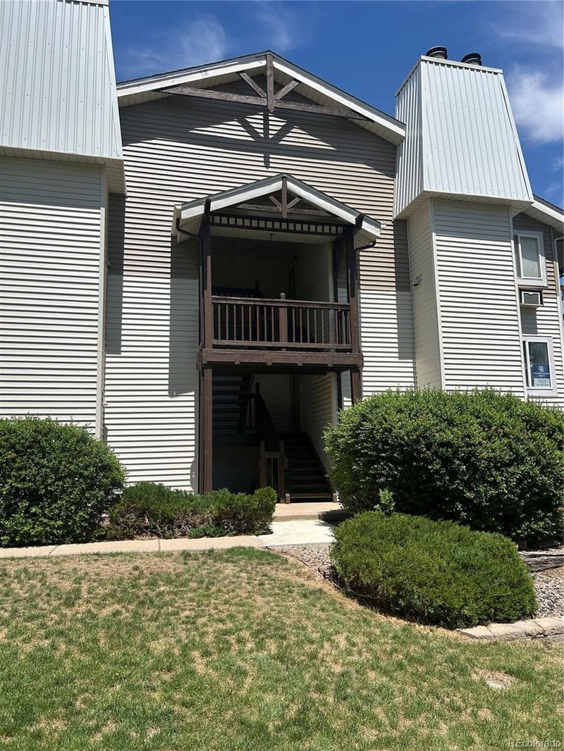 17391 Mansfield Ave #821R, Aurora, CO 80013