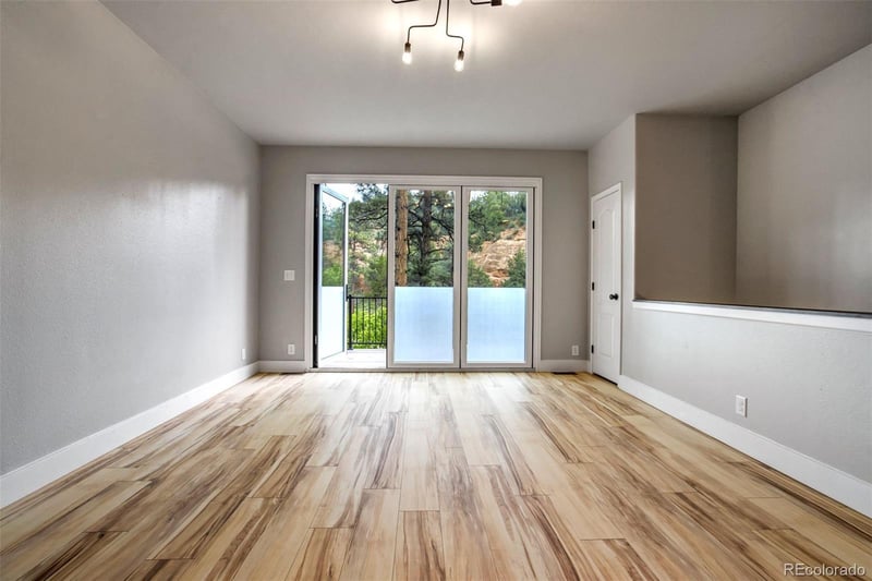 4998 Chippewa Dr, Larkspur, CO 80118