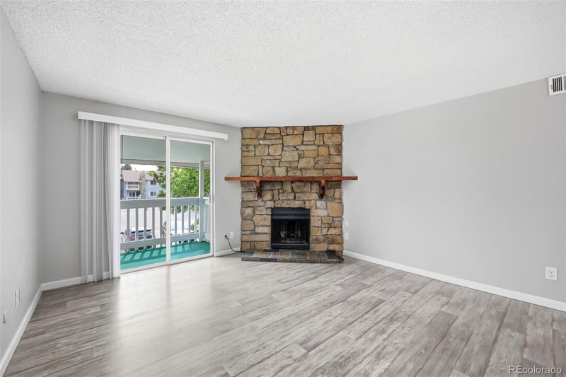 13363 Asbury Dr #201, Aurora, CO 80014