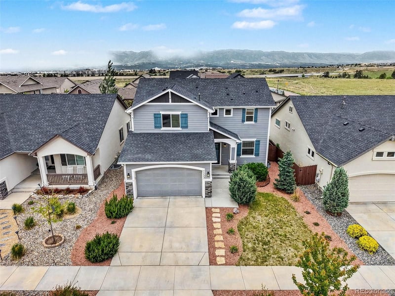 11172 Falling Snow Ln, Colorado Springs, CO 80908