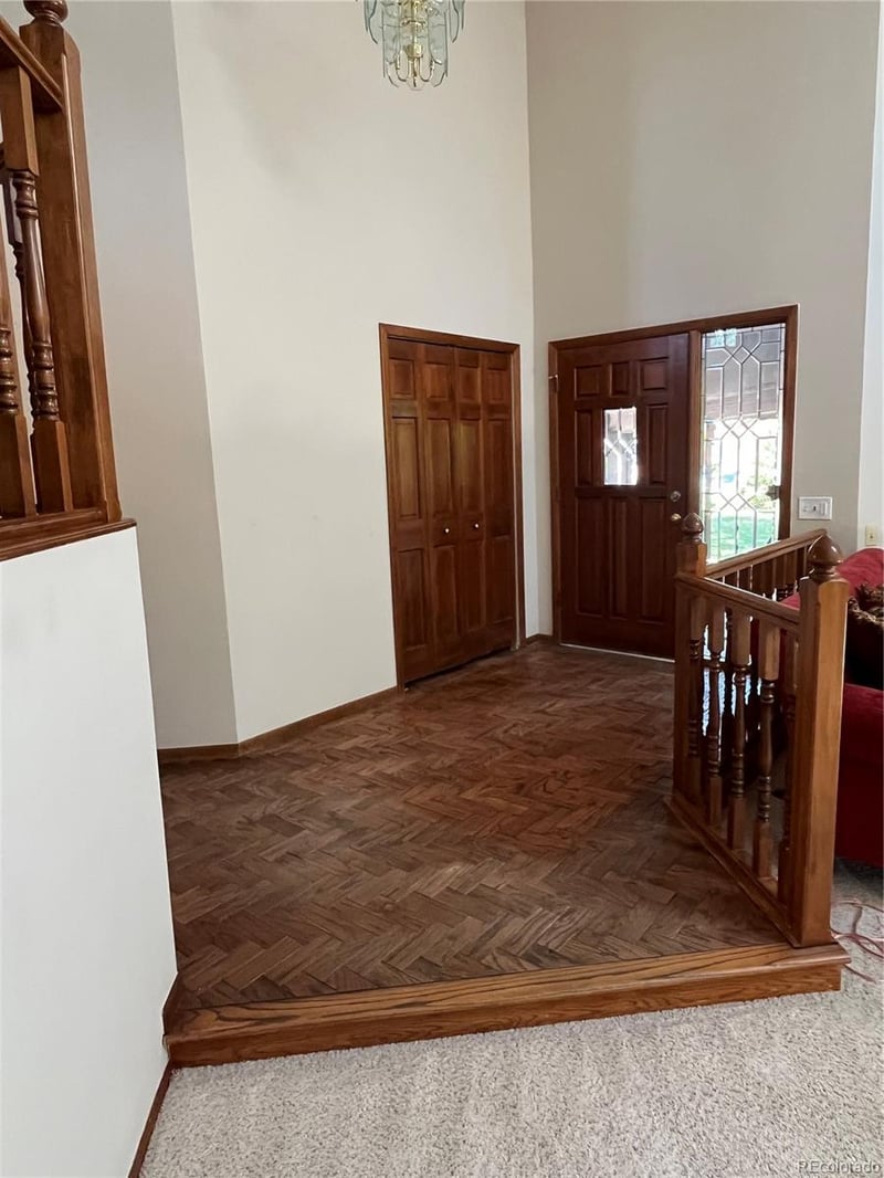 5698 Olathe Ln, Centennial, CO 80015