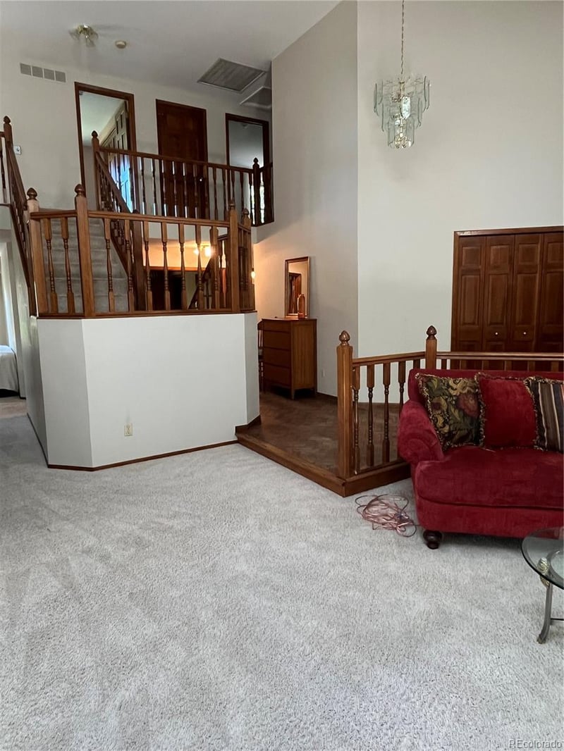 5698 Olathe Ln, Centennial, CO 80015