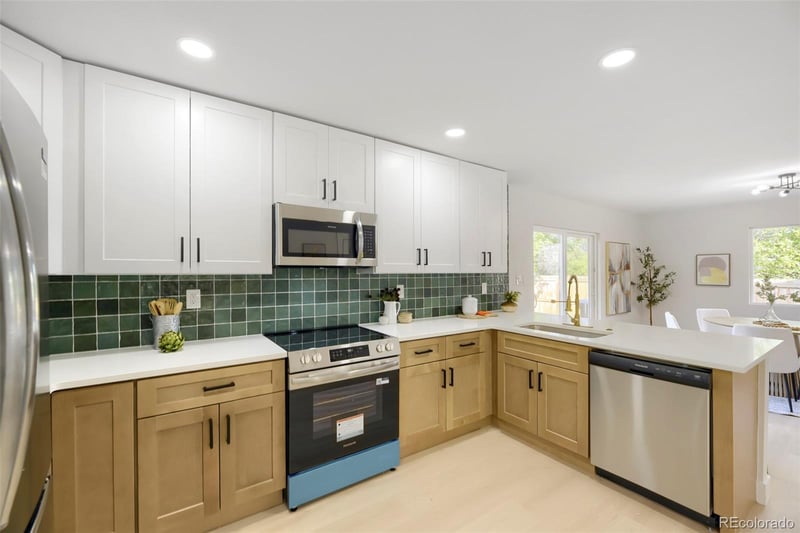 6177 65th Ave, Arvada, CO 80003