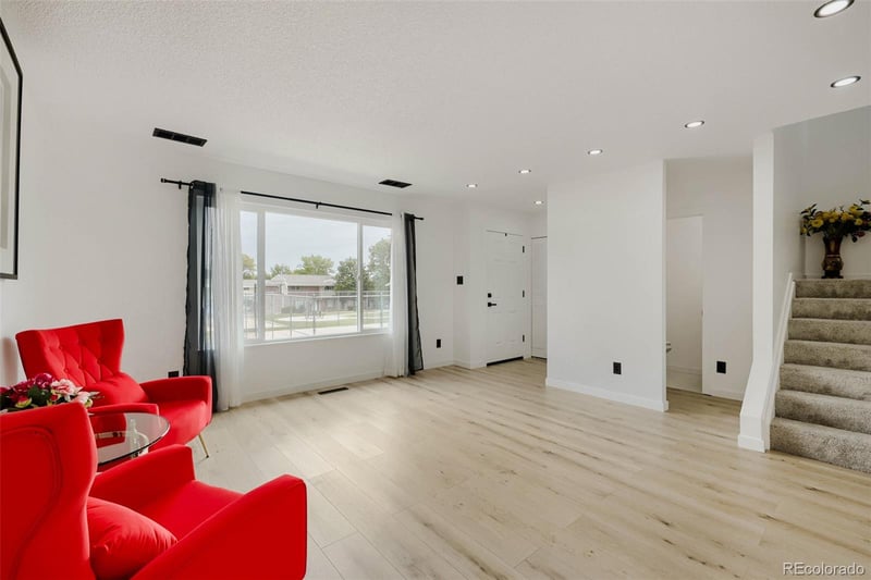 9047 Mansfield Ave, Denver, CO 80237
