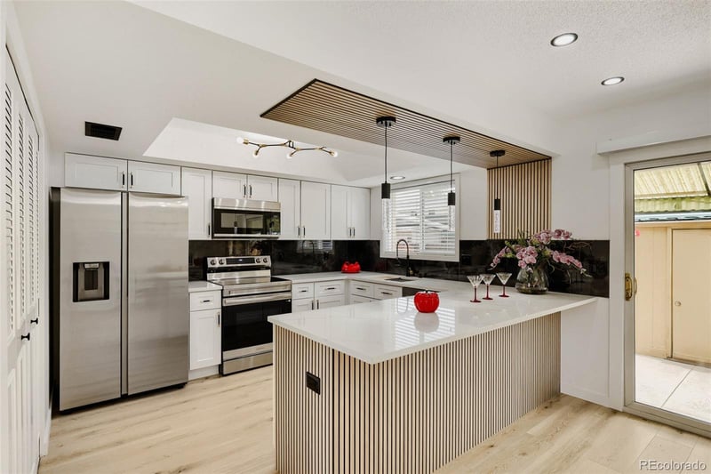 9047 Mansfield Ave, Denver, CO 80237