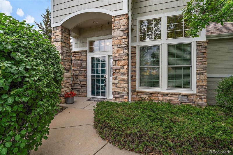 8300 Fairmount Dr #M101, Denver, CO 80247