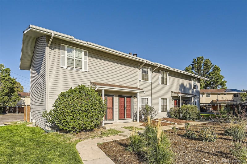 1922 Oswego Way, Aurora, CO 80014