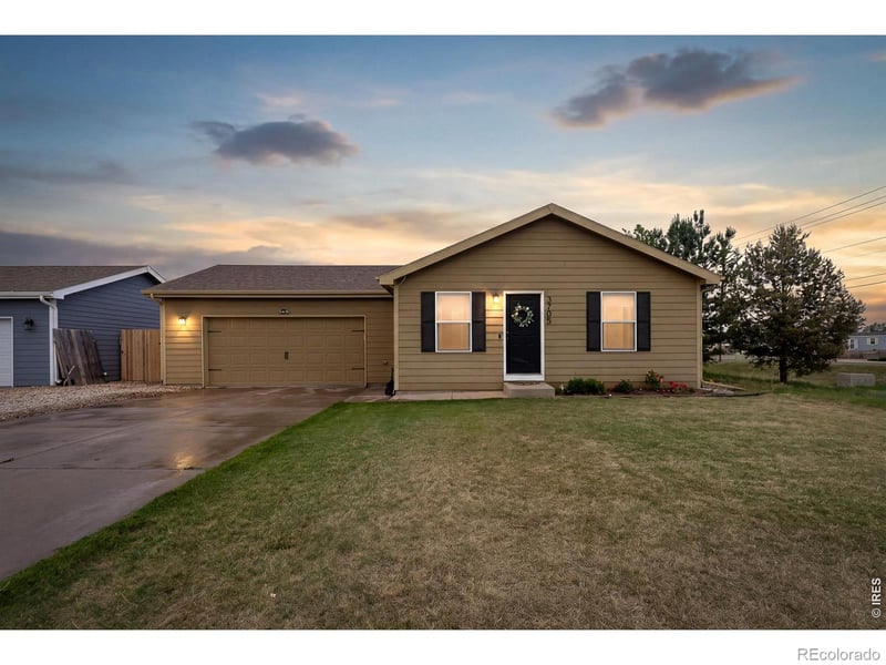 3705 Riverside Pw, Evans, CO 80620
