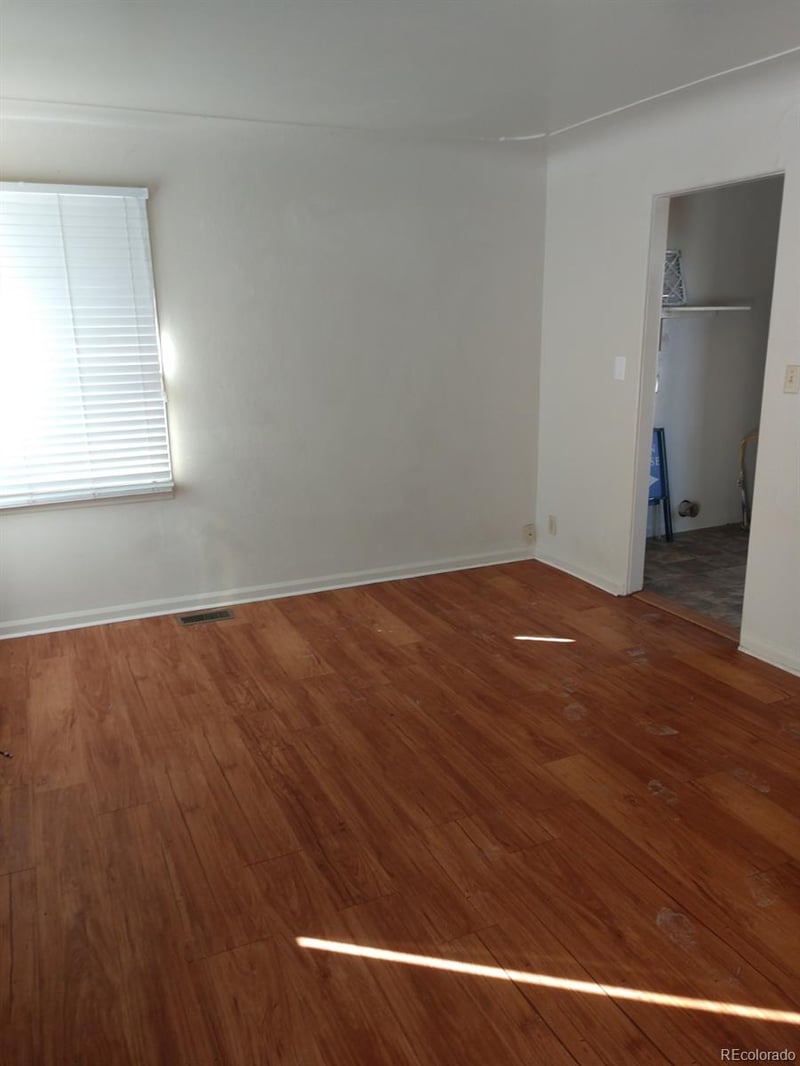 1273 Macon St, Aurora, CO 80010