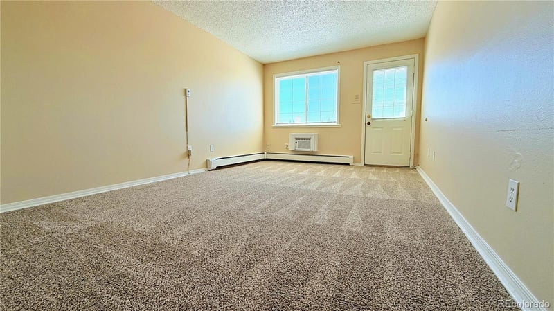 1064 Chambers Ct #209, Aurora, CO 80011