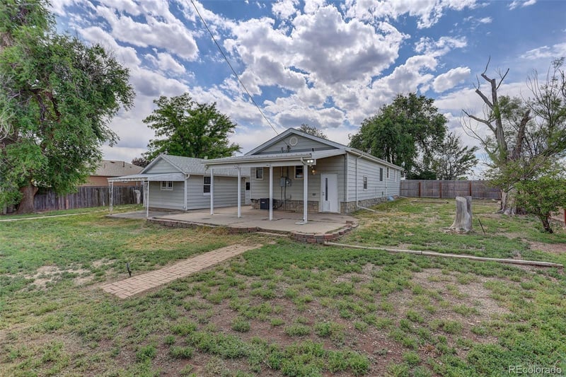 190 Cedar St, Keenesburg, CO 80643