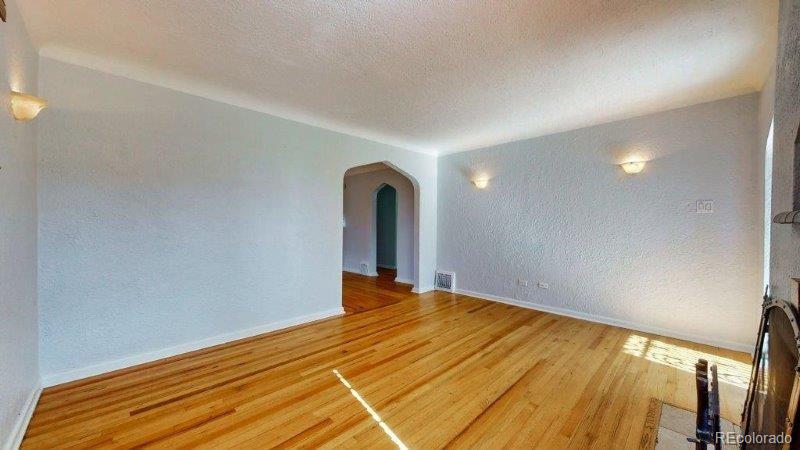 3317 Saint Paul St, Denver, CO 80205