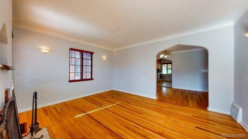 3317 Saint Paul St, Denver, CO 80205