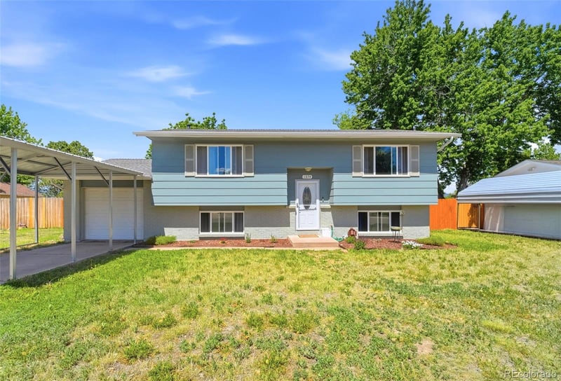 1374 Nokomis Dr, Colorado Springs, CO 80915