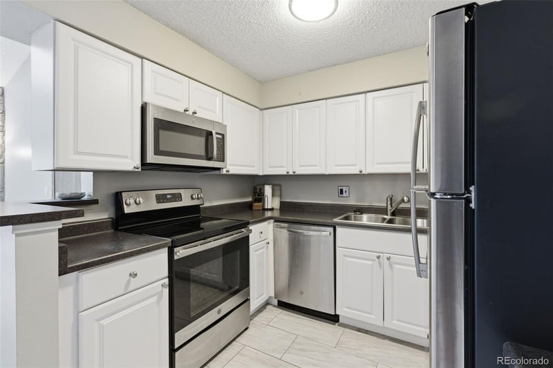 12005 Harvard Ave #208, Aurora, CO 80014