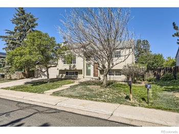 10945 Albion Dr, Thornton, CO 80233