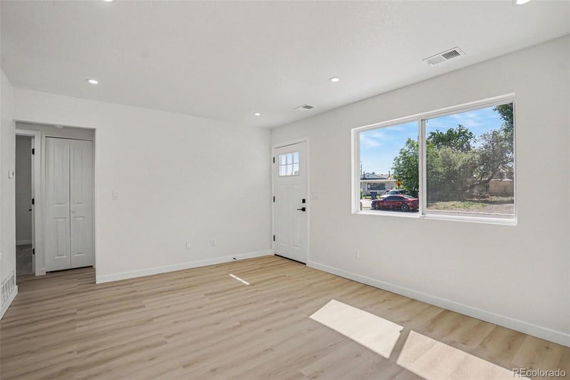 7731 Kearney Dr, Commerce City, CO 80022