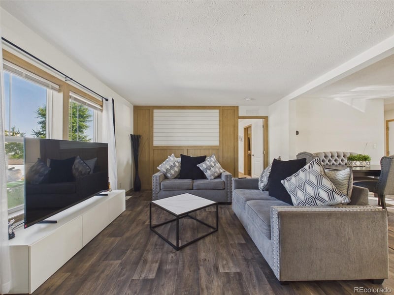 2910 Oriole St, Denver, CO 80260