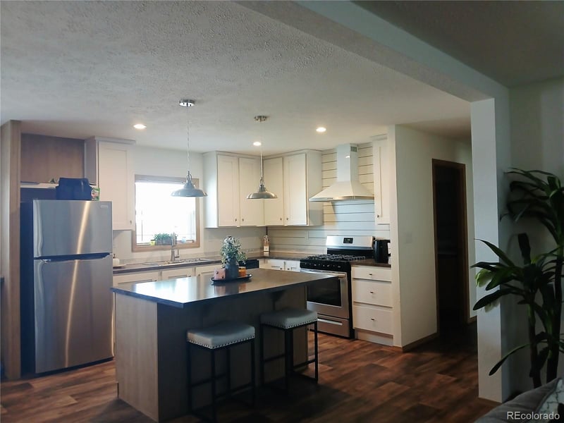 2910 Oriole St, Denver, CO 80260