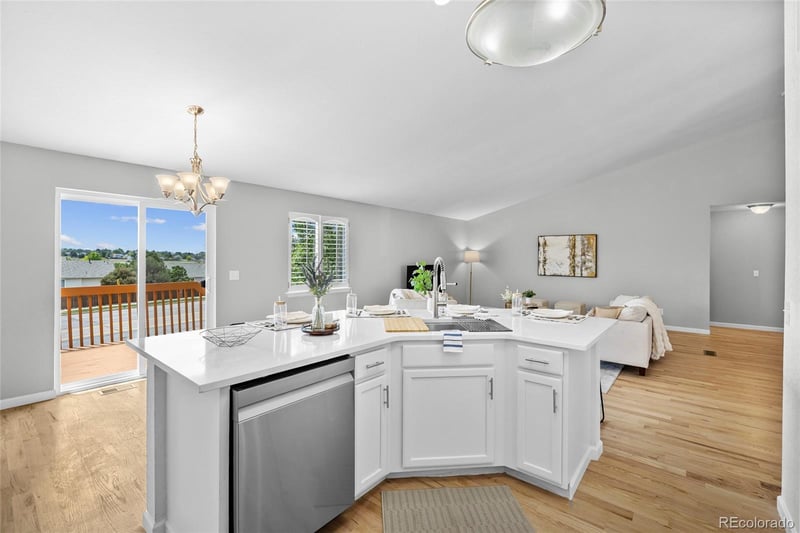 19936 Stanford Dr, Centennial, CO 80015