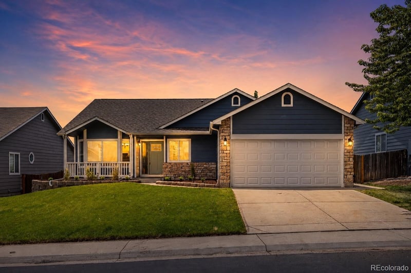 19936 Stanford Dr, Centennial, CO 80015