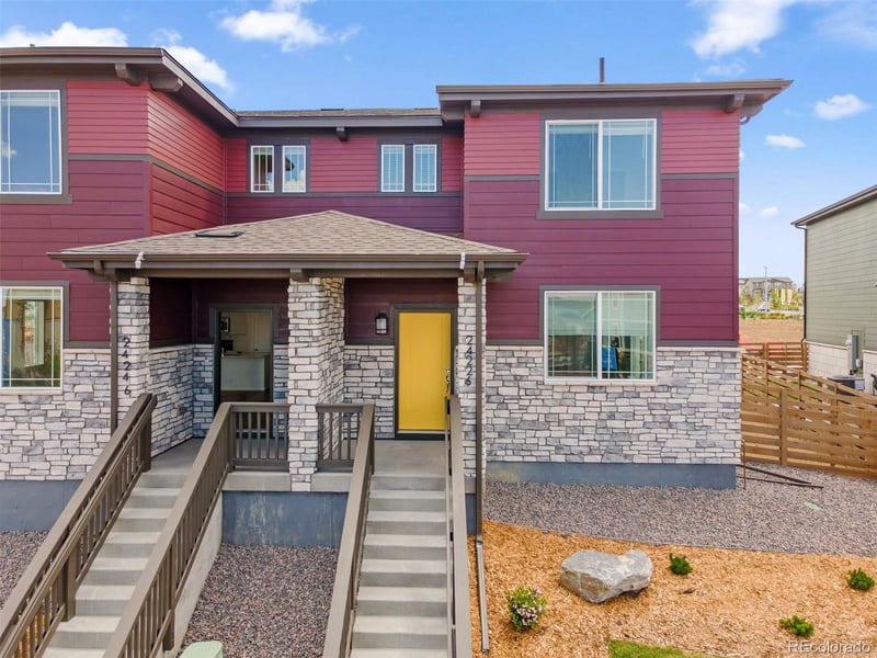 24226 53rd Dr, Aurora, CO 80019