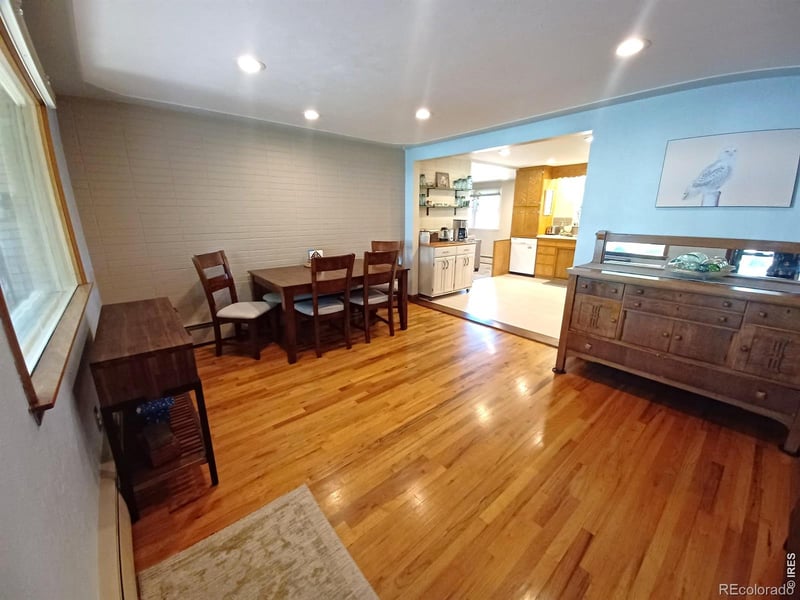 1024 Collyer St, Longmont, CO 80501