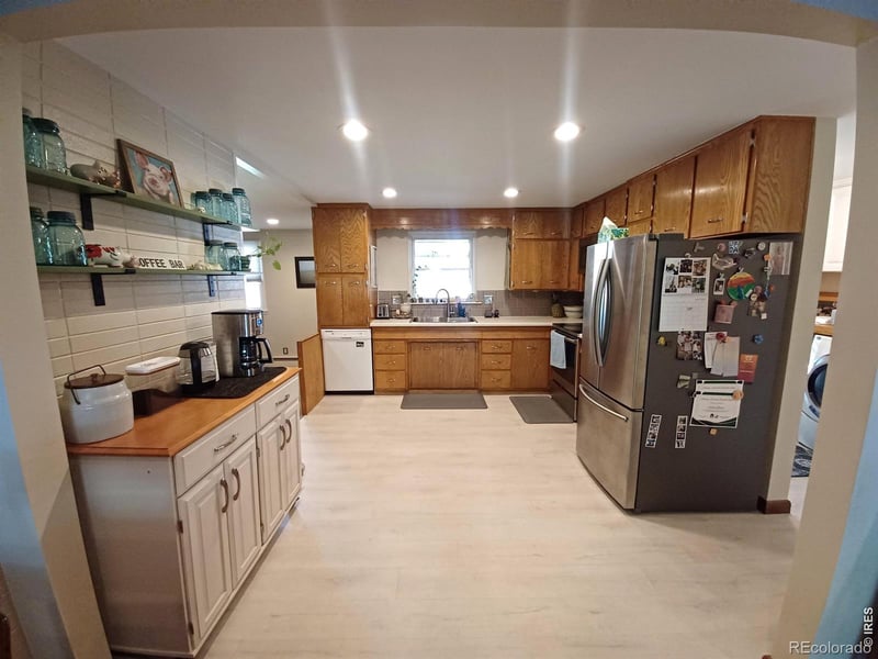 1024 Collyer St, Longmont, CO 80501