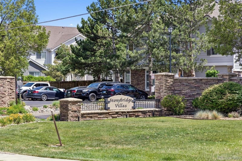 8304 Stonybridge Cir, Littleton, CO 80126
