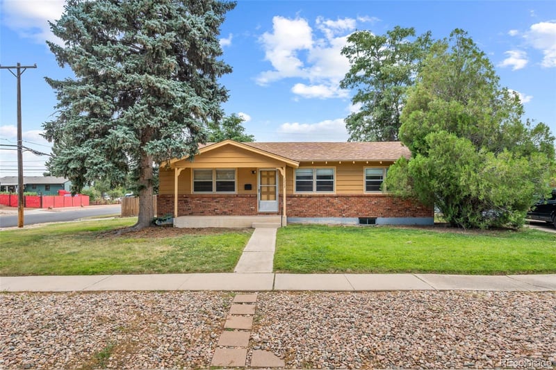 1713 Yuma , Colorado Springs, CO 80909