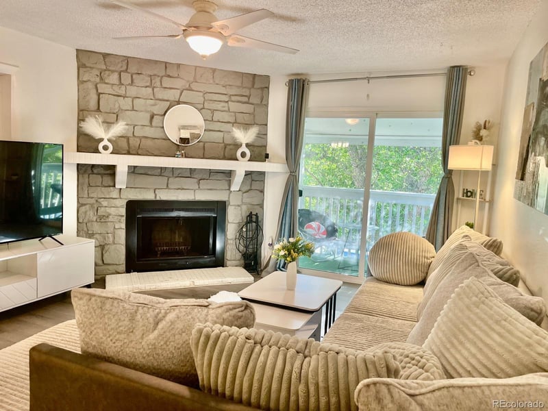 14484 Colorado Dr #204, Aurora, CO 80012