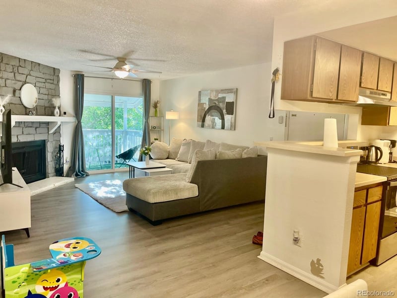 14484 Colorado Dr #204, Aurora, CO 80012